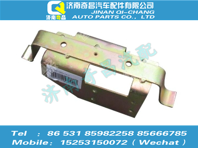 az1651330112,豪瀚配件 豪瀚右車門內(nèi)拉手支架WG1651330112,濟(jì)南奇昌汽車配件有限公司